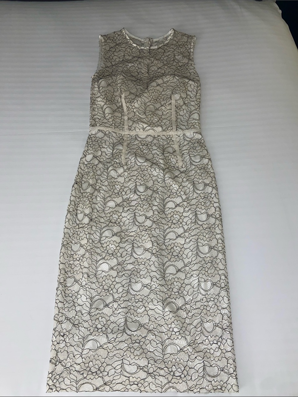 Jill Stuart black & cream Lace Midi Sheath Dress size 2